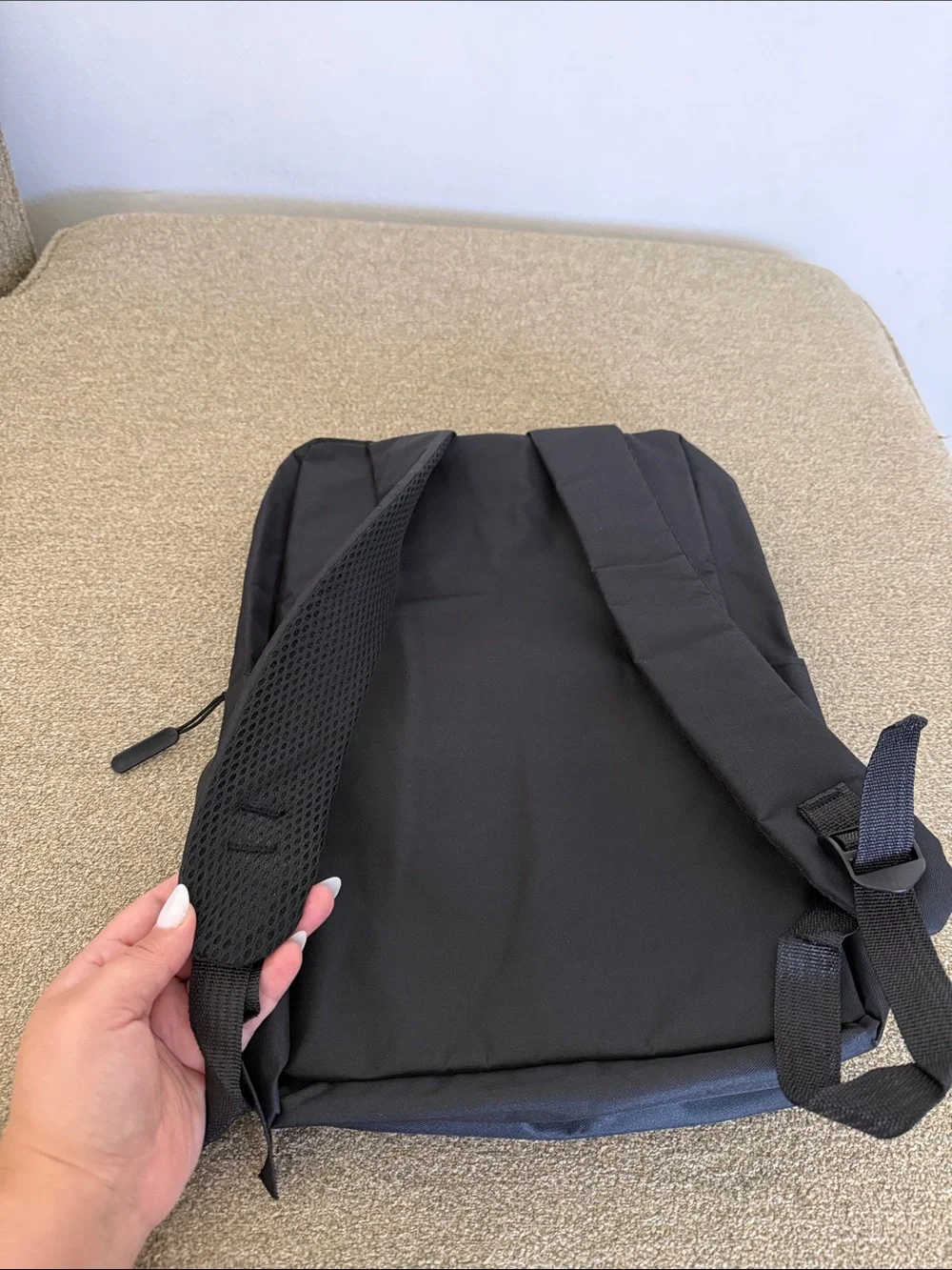 Skyworth Black Men's Backpack - Sleek Travel & Laptop Pack